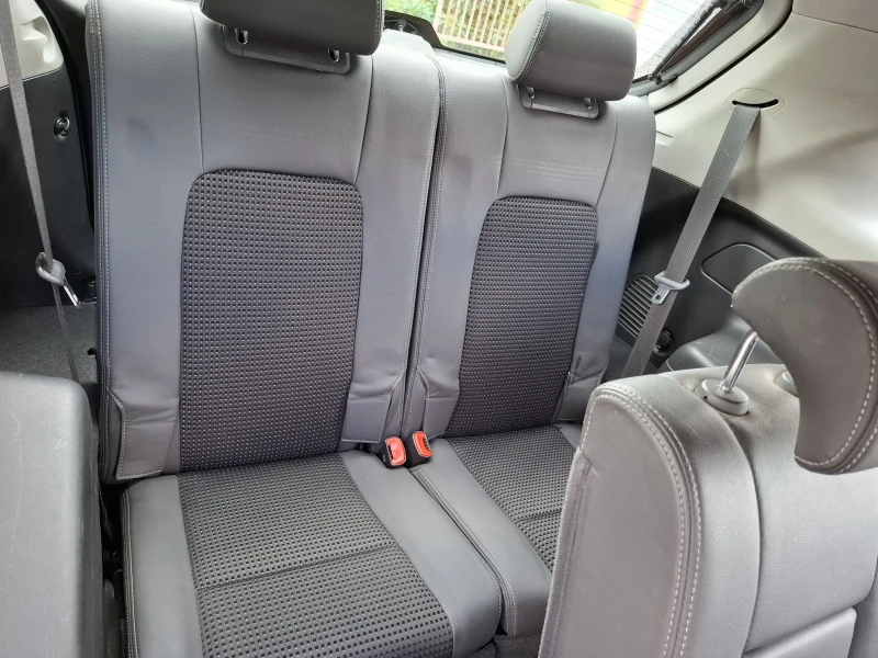 Chevrolet Captiva 2.2 CDTI  !!! 139 х км !!!, снимка 8 - Автомобили и джипове - 50962408