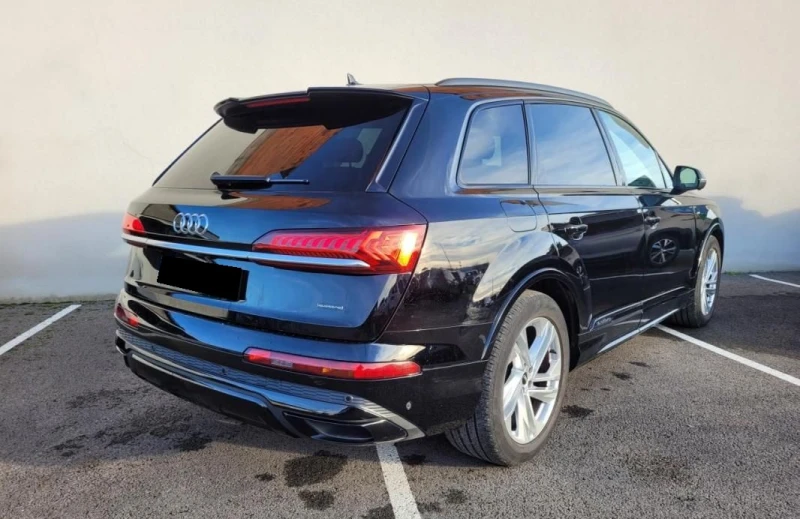 Audi Q7 60TFSI e V6 Plug-in Hybrid Quattro, снимка 3 - Автомобили и джипове - 52271709