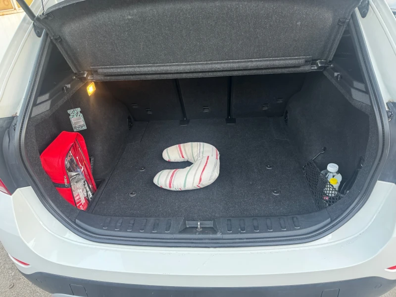 BMW X1 2.0D Facelift. xDrive 6 ск, снимка 11 - Автомобили и джипове - 52418027