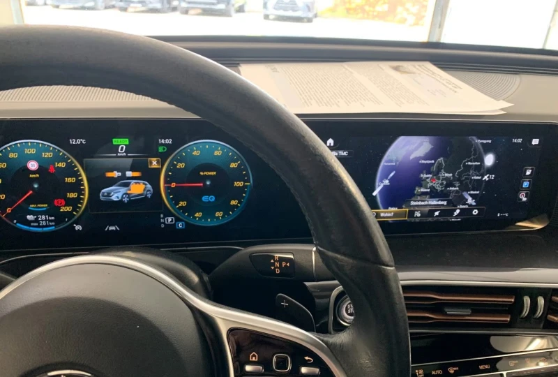 Mercedes-Benz EQC 400/ELECTRIC-ART/408HP/4M/360/WSCREEN/CPLAY/947f, снимка 8 - Автомобили и джипове - 52660064