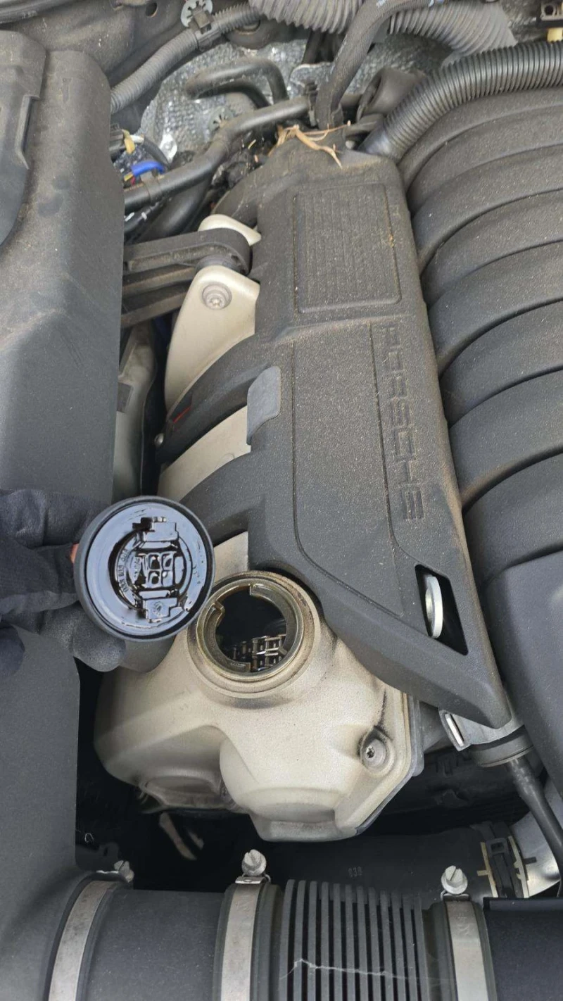 Porsche Cayenne GTS, снимка 16 - Автомобили и джипове - 53227566