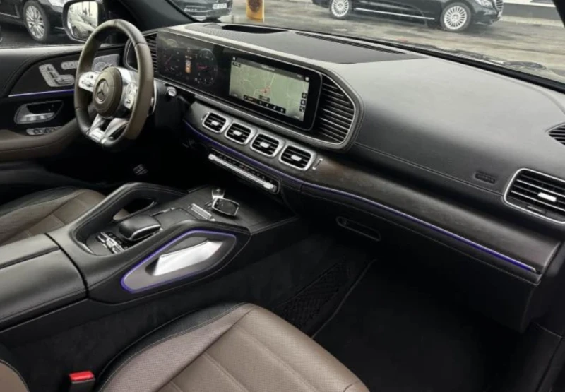 Mercedes-Benz GLE 400 AMG Спешно, снимка 7 - Автомобили и джипове - 53570777