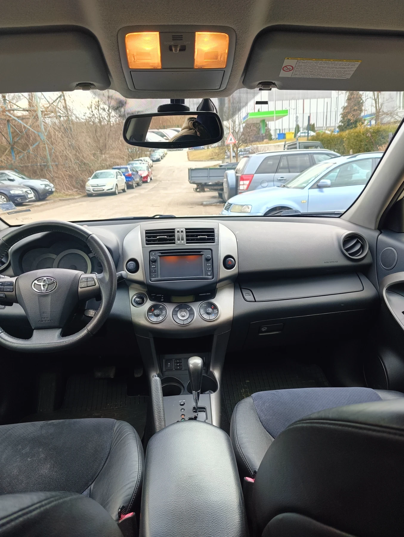 Toyota Rav4  - изображение 8