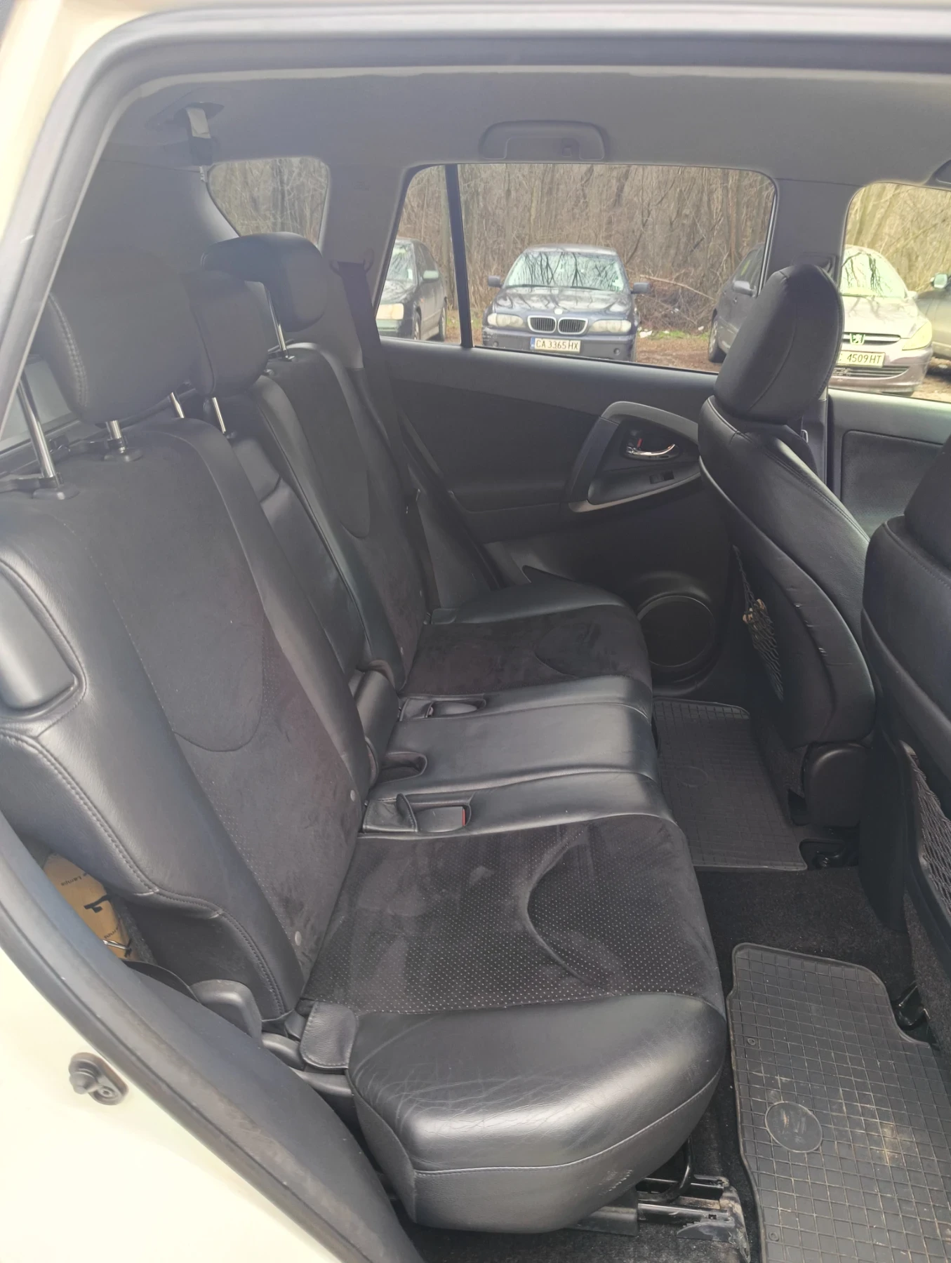 Toyota Rav4  - изображение 9