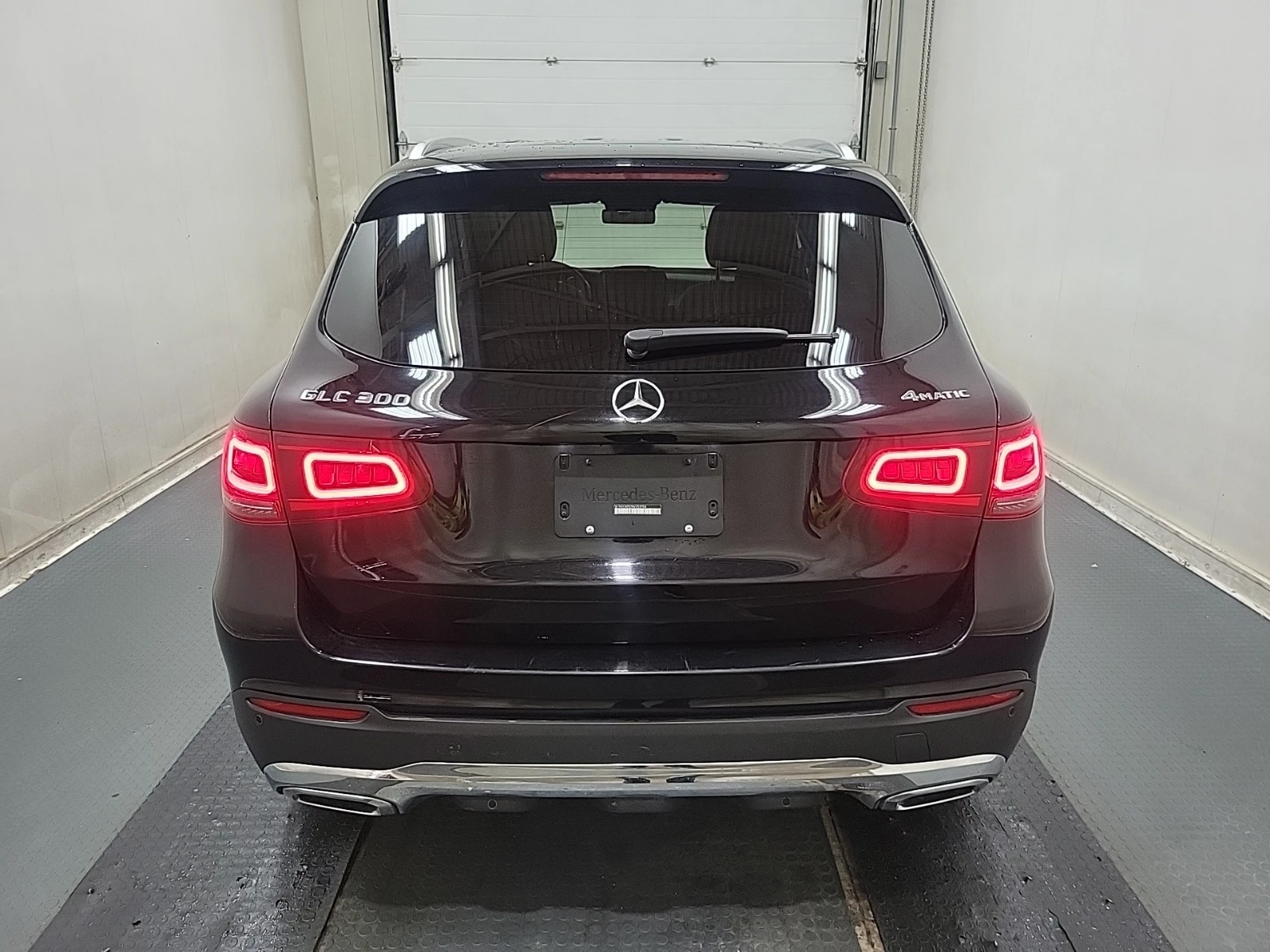 Mercedes-Benz GLC 300 CARFAX* ОПЦИЯ ЗА ФИНАНСИРАНЕ*  - изображение 5