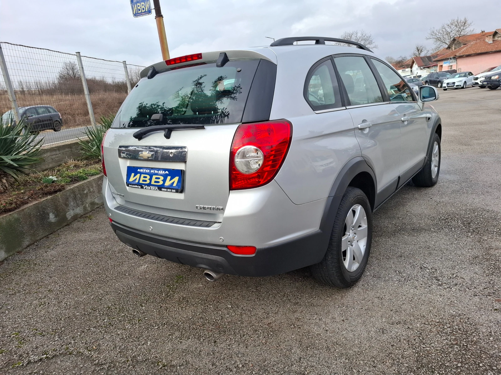Chevrolet Captiva 2.2 CDTI  !!! 139 000 км !!!, снимка 4 - Автомобили и джипове - 50962408