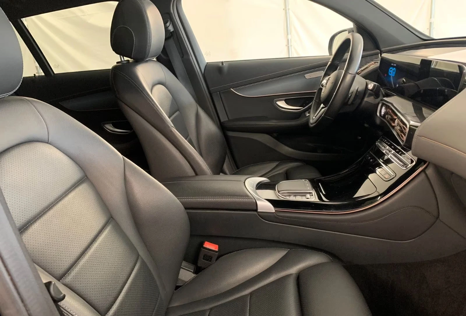 Mercedes-Benz EQC 400/ELECTRIC-ART/408HP/4M/360/WSCREEN/CPLAY/947f | Mobile.bg   12
