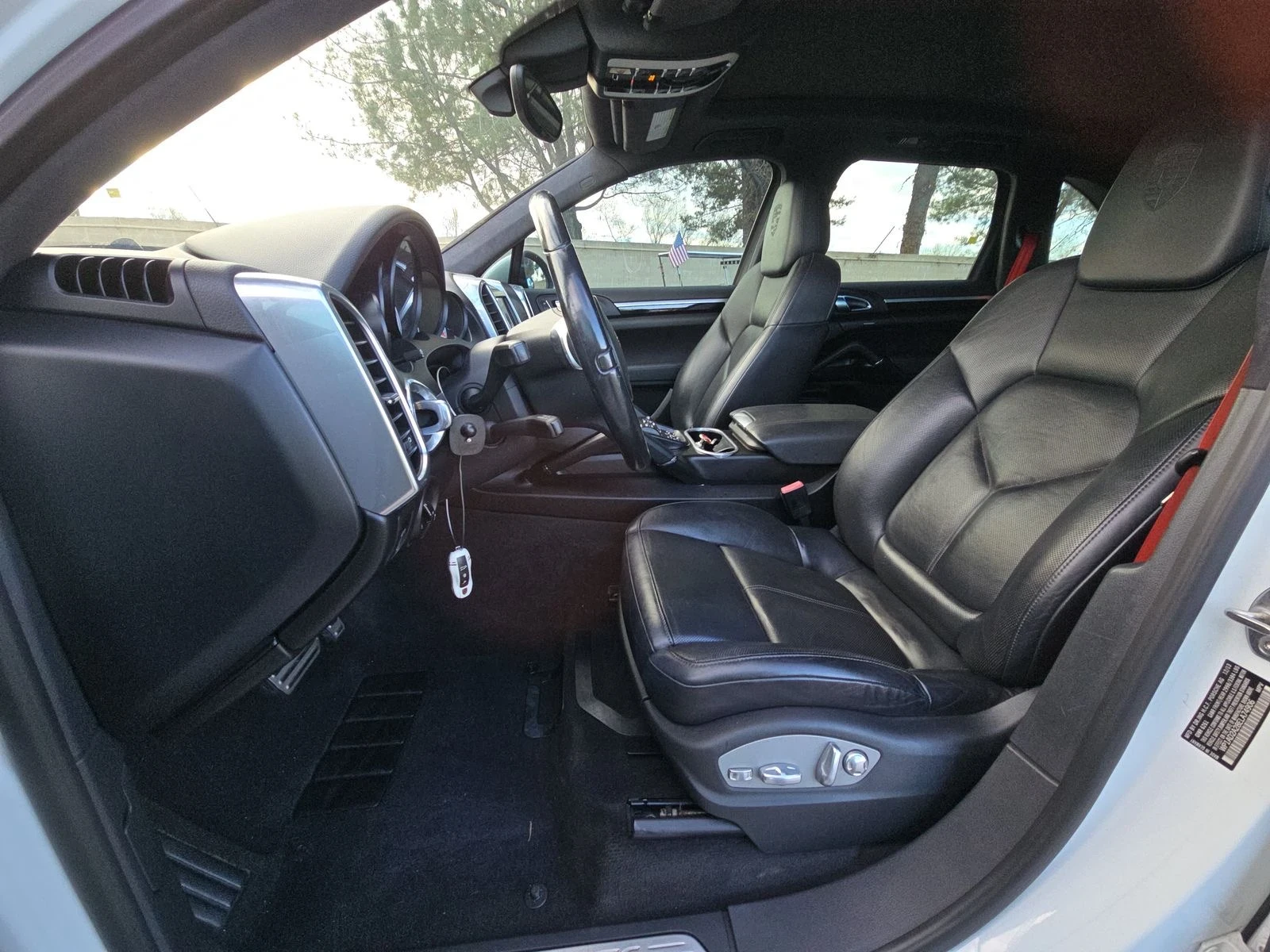 Porsche Cayenne GTS - изображение 7