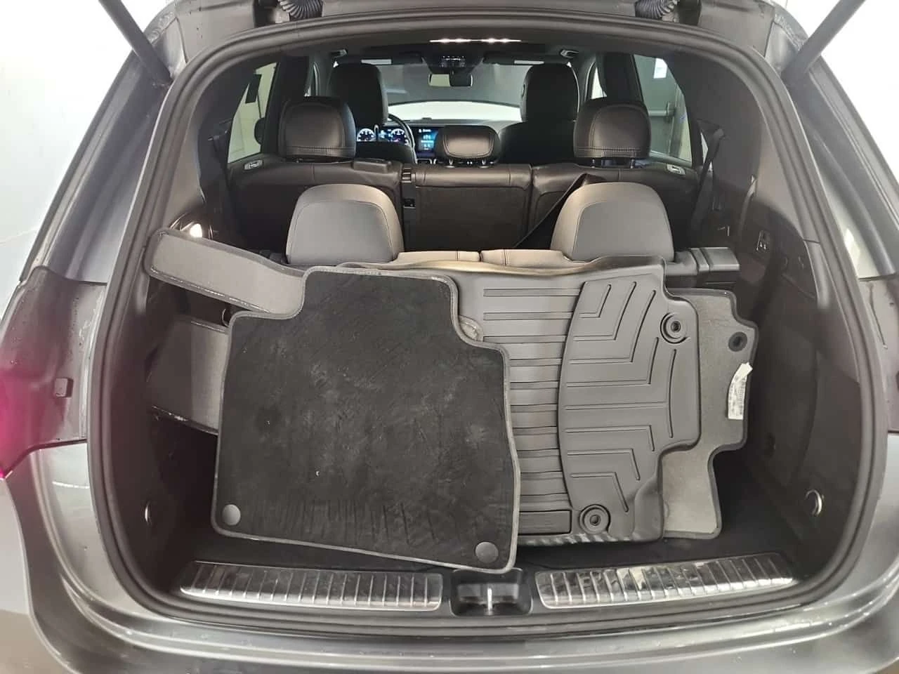 Mercedes-Benz GLE 450 4MATIC* BURMESTER* AMBIENTNO* HEAD-UP* , снимка 14 - Автомобили и джипове - 53953737