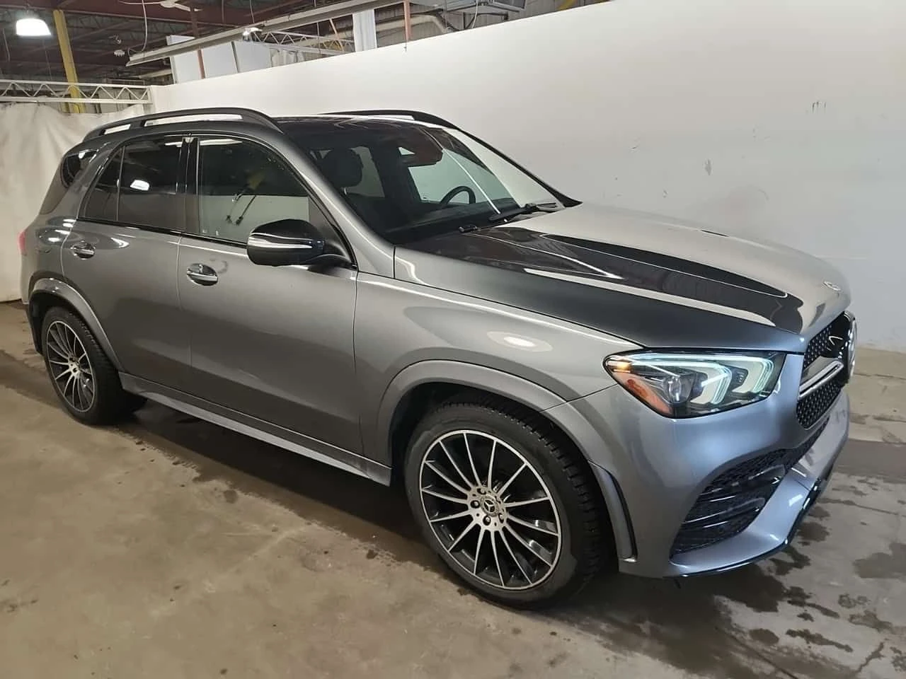 Mercedes-Benz GLE 450 4MATIC* BURMESTER* AMBIENTNO* HEAD-UP* , снимка 2 - Автомобили и джипове - 53953737