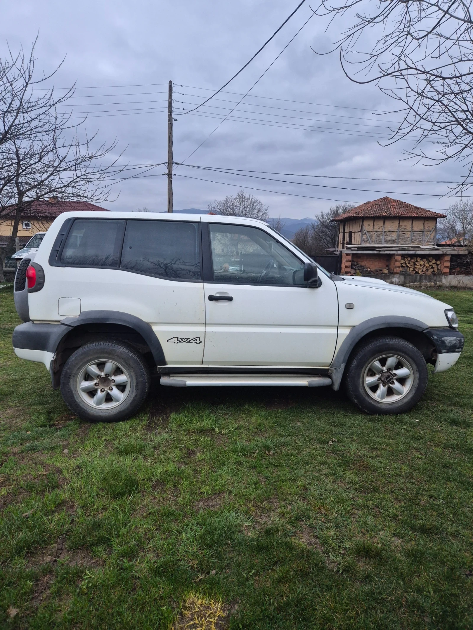 Nissan Terrano 2.7 тди бош, снимка 5 - Автомобили и джипове - 54036401