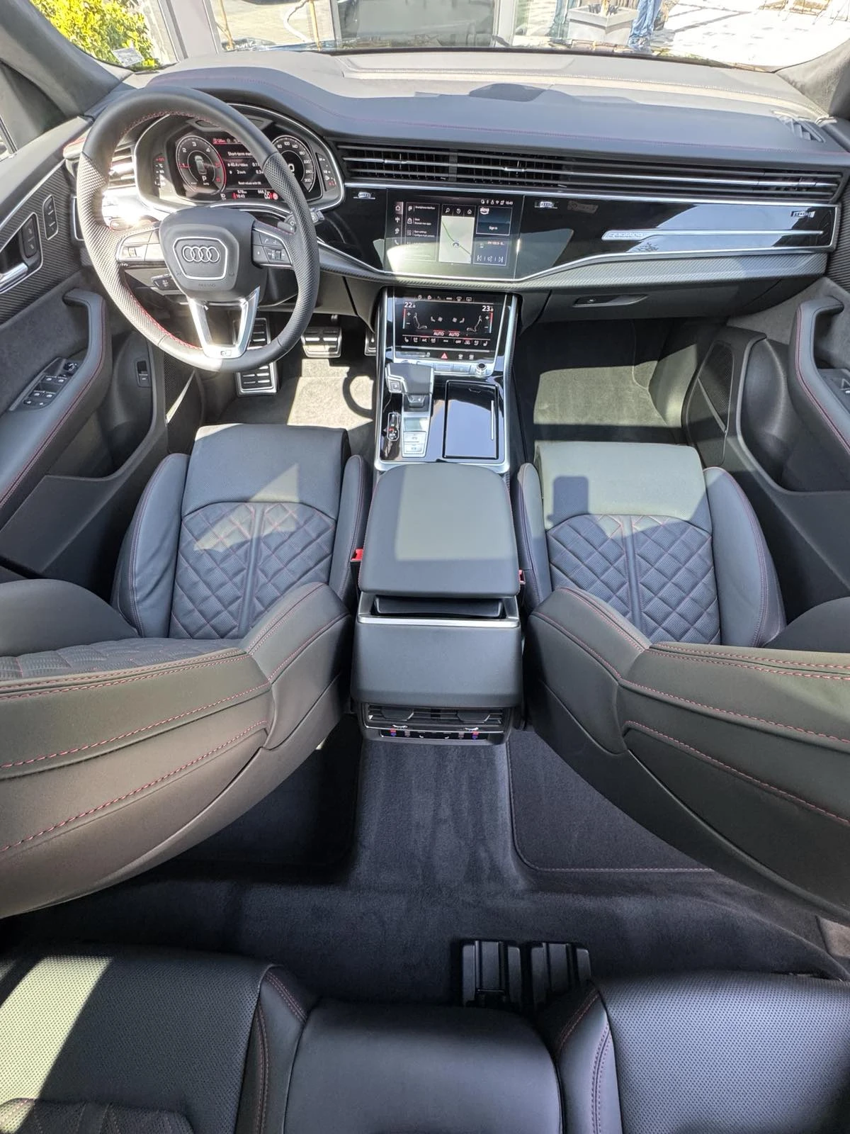 Audi Q8 S-Line, снимка 12 - Автомобили и джипове - 54258532