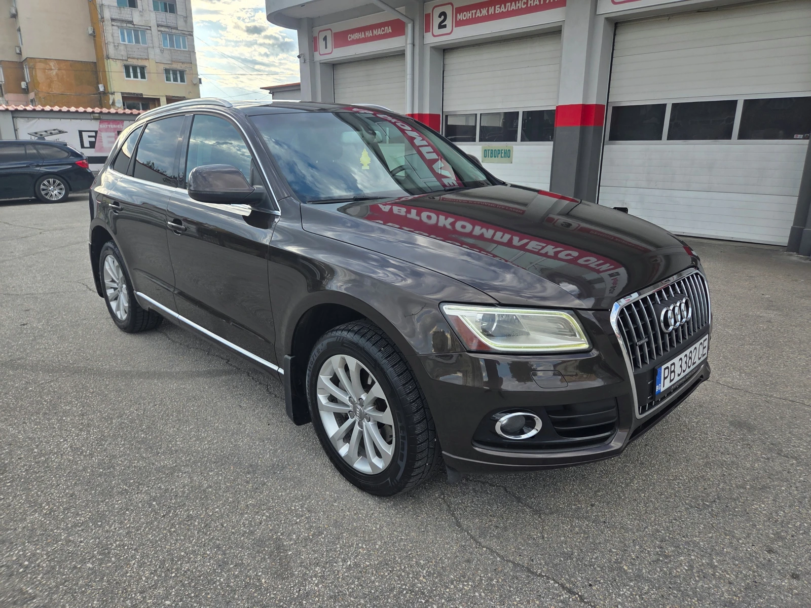 Audi Q5 2.0T/Quattro, снимка 7 - Автомобили и джипове - 54754171