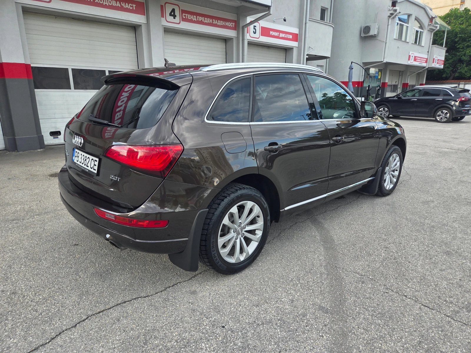 Audi Q5 2.0T/Quattro, снимка 5 - Автомобили и джипове - 54754171