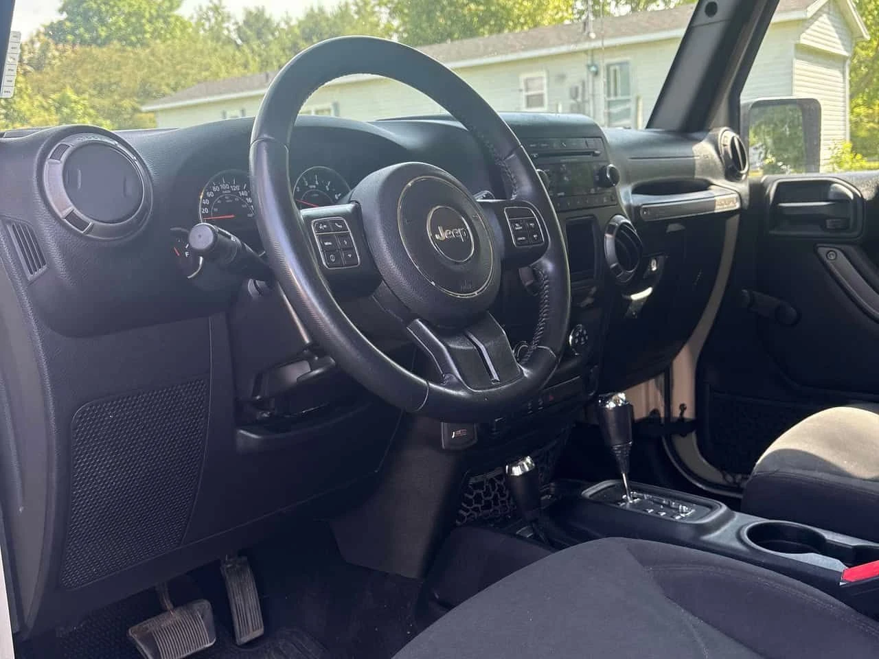 Jeep Wrangler * Sport * АВТОКРЕДИТ БЕЗ ПЪРВОНАЧАЛНА ВНОСКА*    , снимка 5 - Автомобили и джипове - 54903480