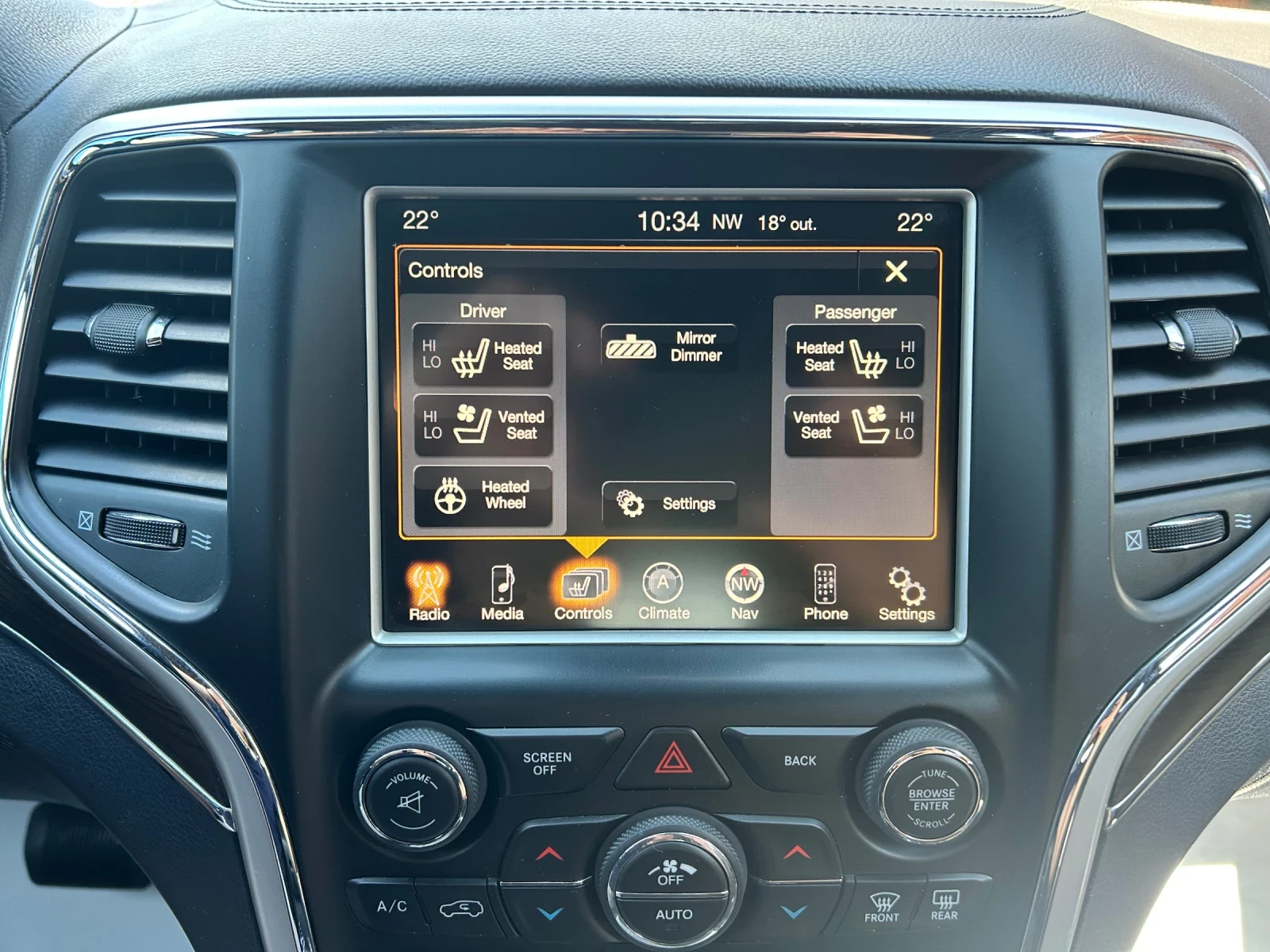 Jeep Grand cherokee 3.0CRD OVERLAND, снимка 11 - Автомобили и джипове - 54928587