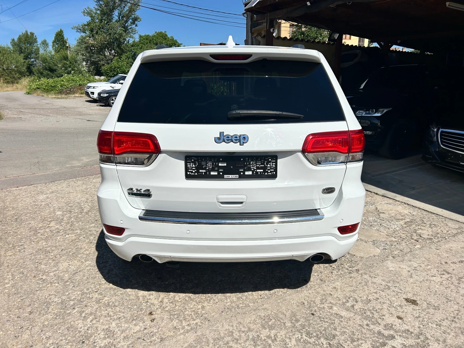 Jeep Grand cherokee 3.0CRD OVERLAND, снимка 3 - Автомобили и джипове - 54928587
