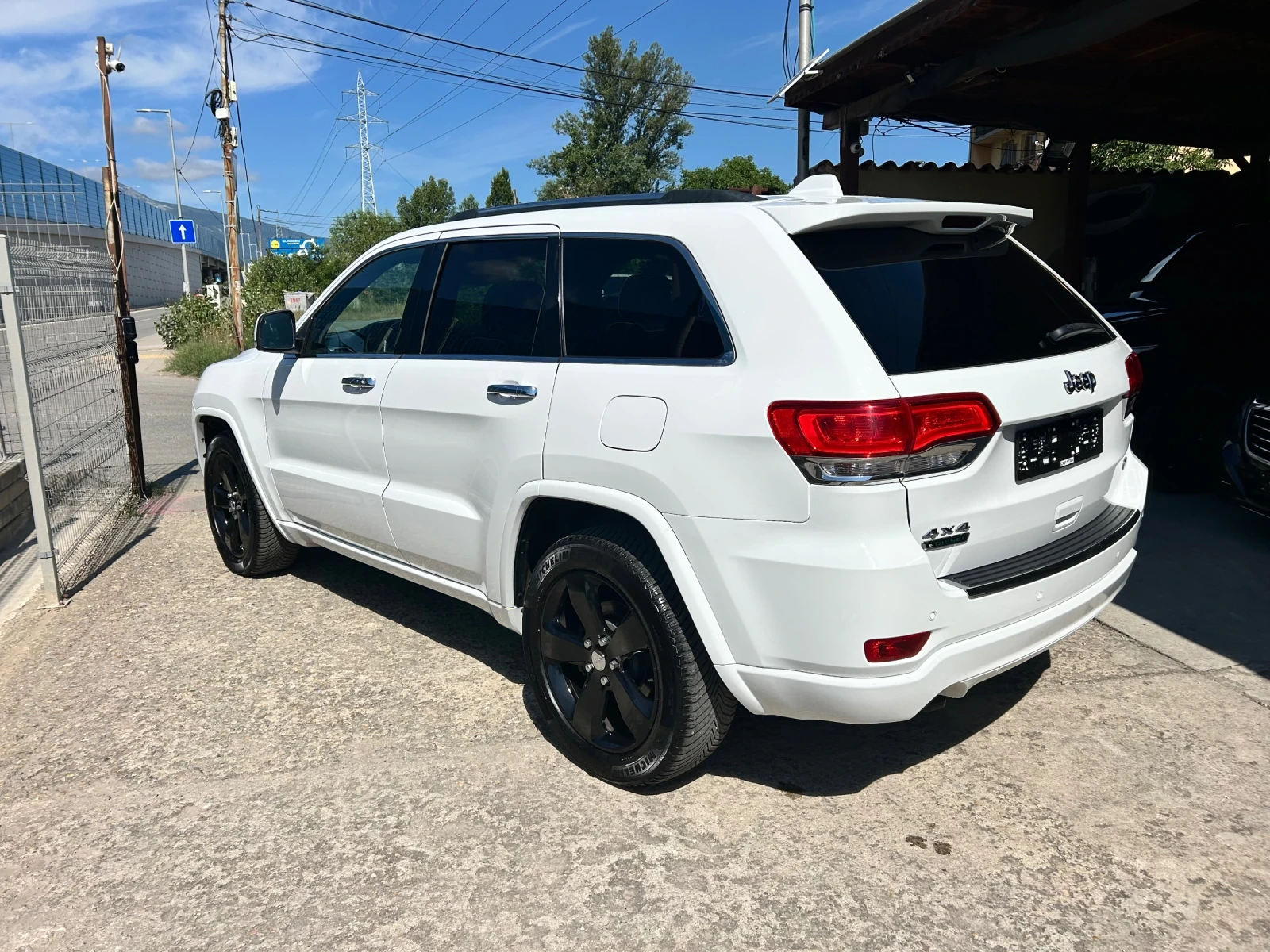 Jeep Grand cherokee 3.0CRD OVERLAND, снимка 2 - Автомобили и джипове - 54928587