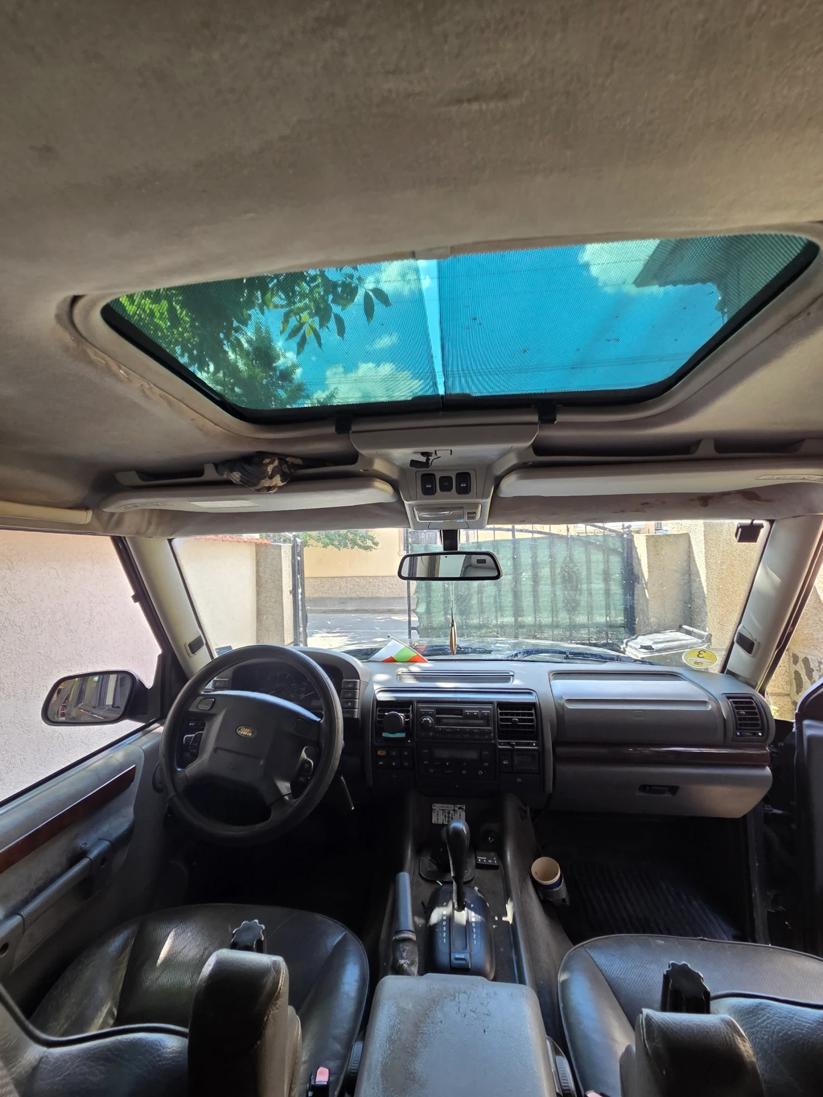 Land Rover Discovery, снимка 6 - Автомобили и джипове - 55976731