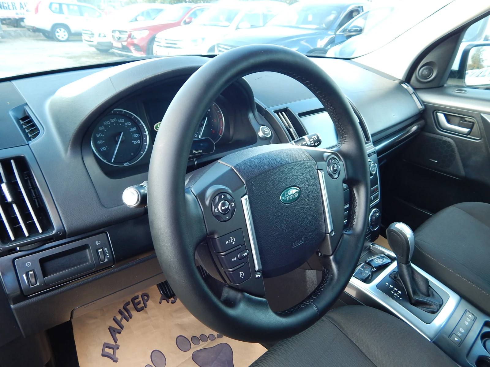 Land Rover Freelander 2.2D* АВТОМАТИК* , снимка 12 - Автомобили и джипове - 56066022