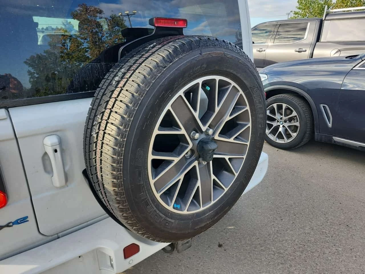Jeep Wrangler * 4 Door 4x4 High Altitude * REMOTE START * ПОДГРЕ, снимка 15 - Автомобили и джипове - 56327801