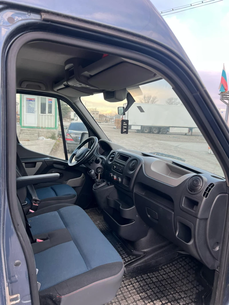 Renault Master 2.3, снимка 8 - Бусове и автобуси - 48420510