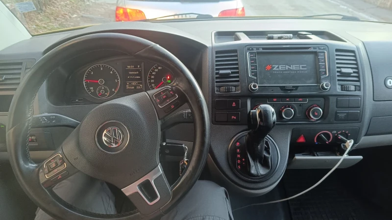 VW T5 Товаропътнически 4 Motion , снимка 13 - Бусове и автобуси - 53084799