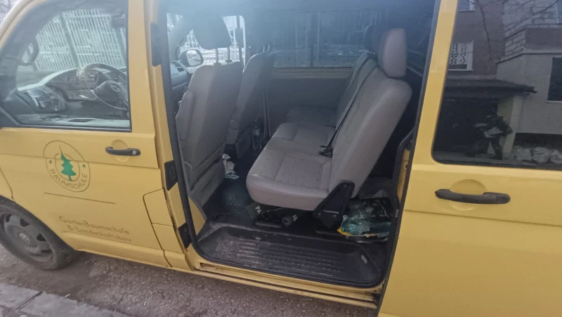 VW T5 Товаропътнически 4 Motion , снимка 3 - Бусове и автобуси - 53084799