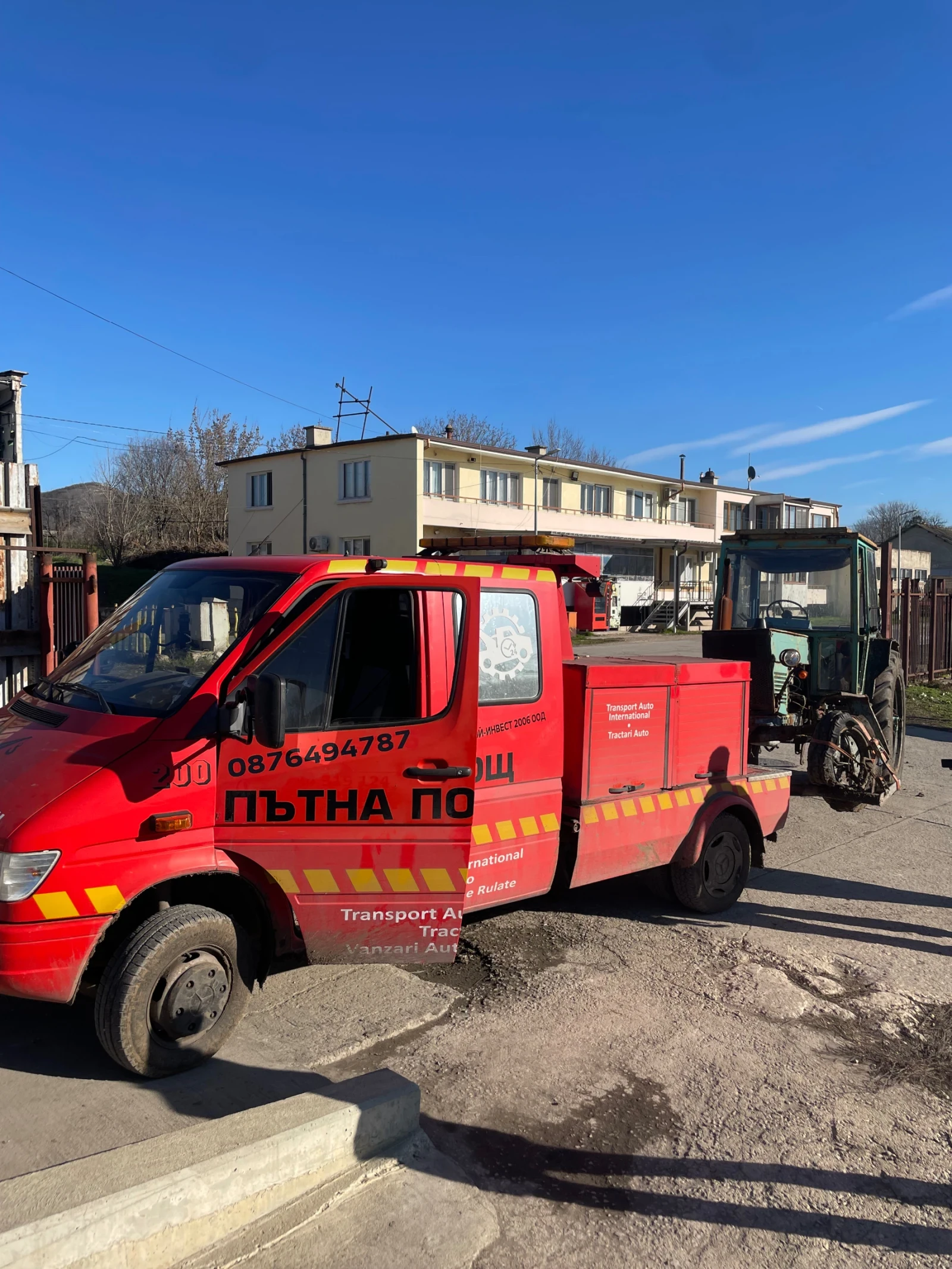 Mercedes-Benz 412 Mercedes-Sprinter 412 Репатрак категория Б, снимка 9 - Камиони - 54399859