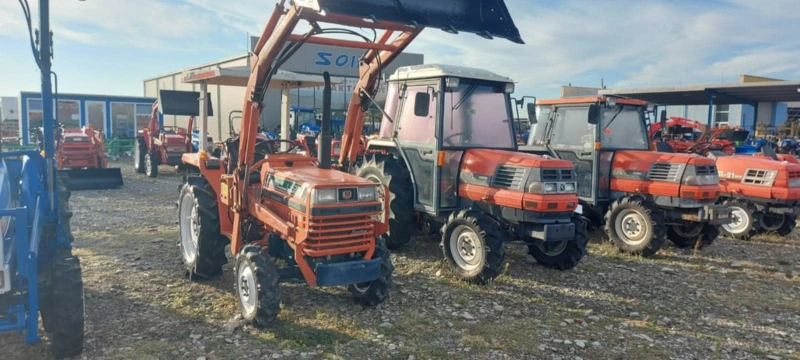 Трактор Kubota L1-22 товарач, снимка 1 - Селскостопанска техника - 47523088