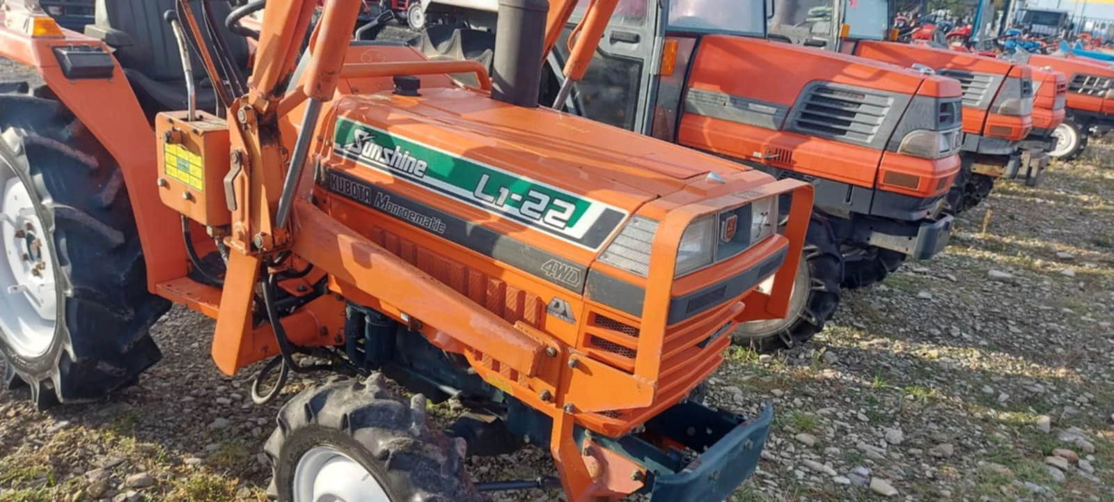 Трактор Kubota L1-22 товарач - изображение 3