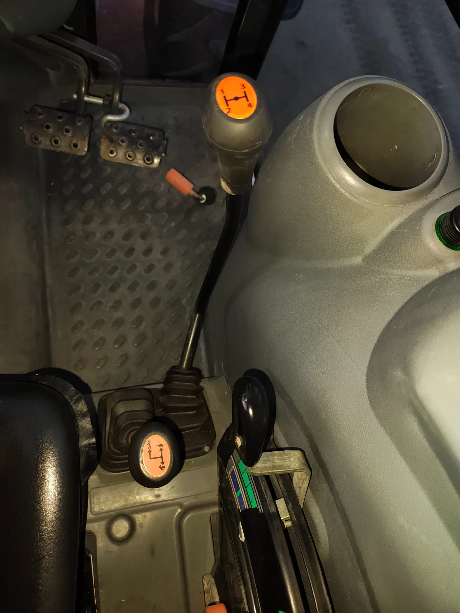 Трактор Landini Power farm 100 - изображение 10