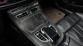 Mercedes-Benz E 220 АМГ ПАКЕТ/ПАНО/ПОДГРЕВ/ВЪЗДУШНО ОКАЧВАНЕ/ХЕДЪП, снимка 12