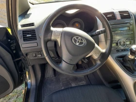 Toyota Auris 1.6, снимка 6