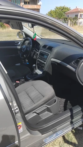 Skoda Octavia  | Mobile.bg    10
