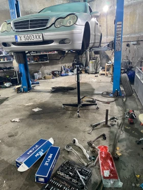 Mercedes-Benz C 200 - 1890 € / 3696.52 лв. - 74820140 5