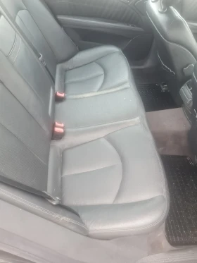 Mercedes-Benz E 270 2.7 ръчка - 4500 € / 8801.24 лв. - 79156407 5