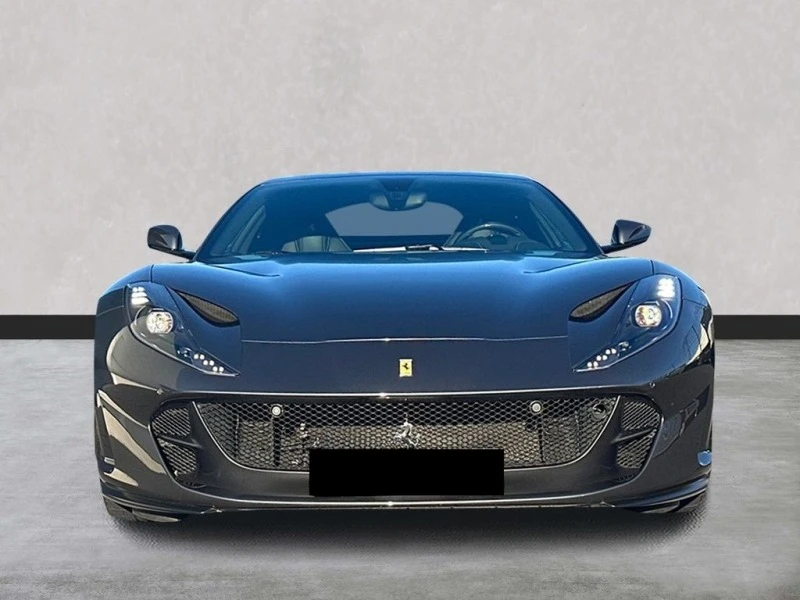 Ferrari 812 Superfast / CARBON/ CERAMIC/ LIFT/ JBL/ CAMERA/ , снимка 2 - Автомобили и джипове - 44972008