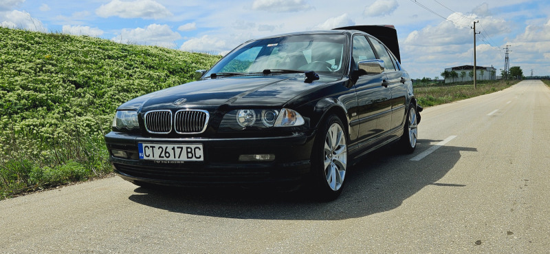 BMW 320 2.0, снимка 2 - Автомобили и джипове - 45594766