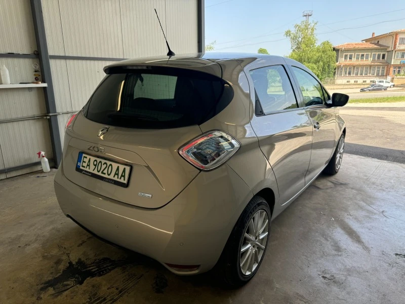 Renault Zoe Z.E 41kWh, снимка 6 - Автомобили и джипове - 46172928