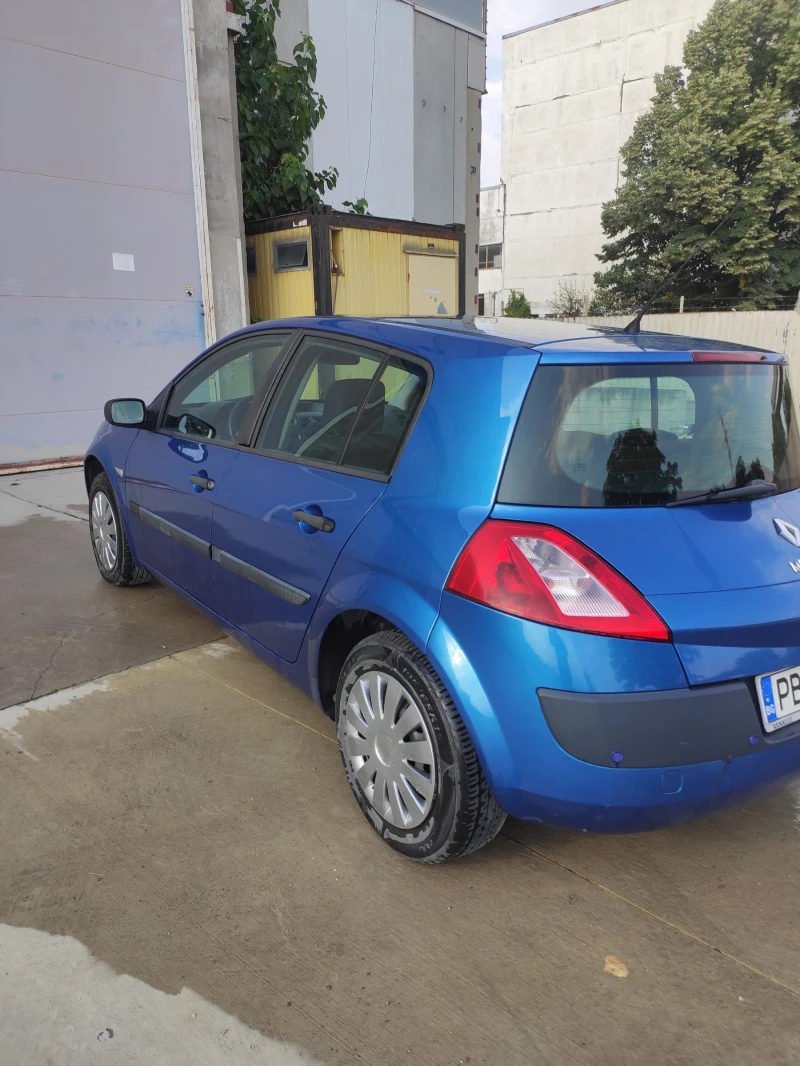 Renault Megane 1.4i/98кс., снимка 5 - Автомобили и джипове - 48879689