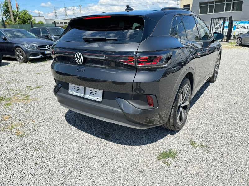 VW ID.4 GTX-299hp-Head up-Камера-Кожа-Подгрев-4x4-38700km, снимка 14 - Автомобили и джипове - 46470287