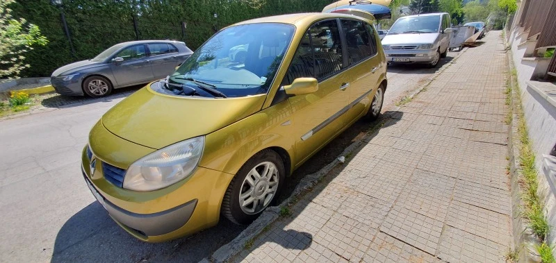 Renault Scenic, снимка 1 - Автомобили и джипове - 47301202