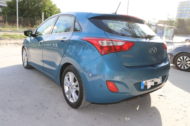 Hyundai I30 1.6 GDi, снимка 5 - Автомобили и джипове - 47245205