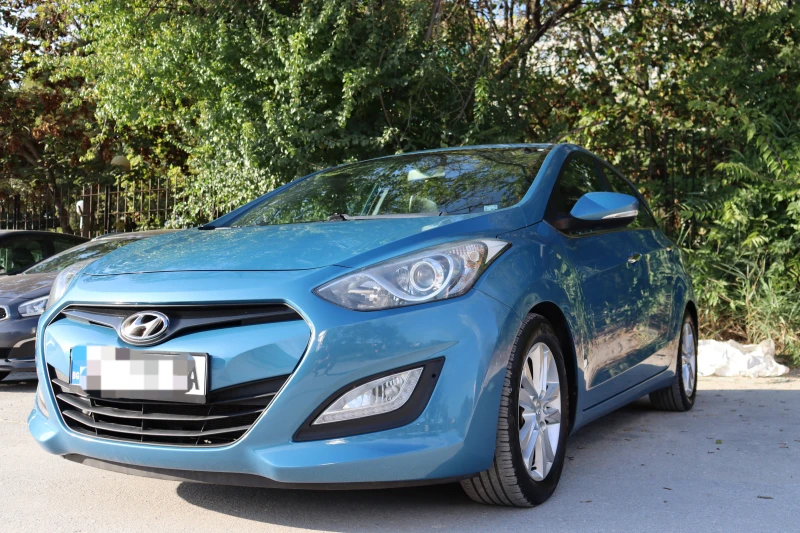 Hyundai I30 1.6 GDi, снимка 2 - Автомобили и джипове - 47245205