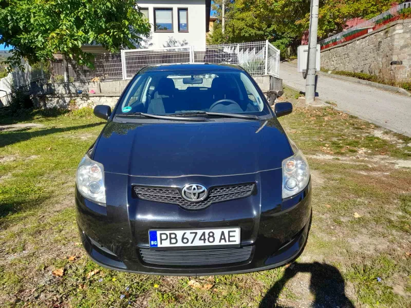 Toyota Auris 1.6, снимка 2 - Автомобили и джипове - 47450887