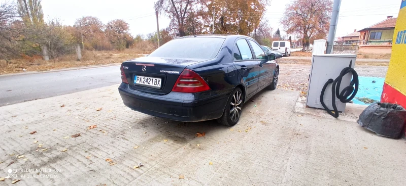 Mercedes-Benz C 200, снимка 3 - Автомобили и джипове - 48004476