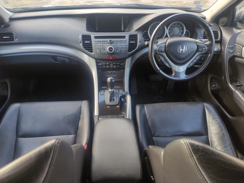 Honda Accord automatic , снимка 8 - Автомобили и джипове - 48136030