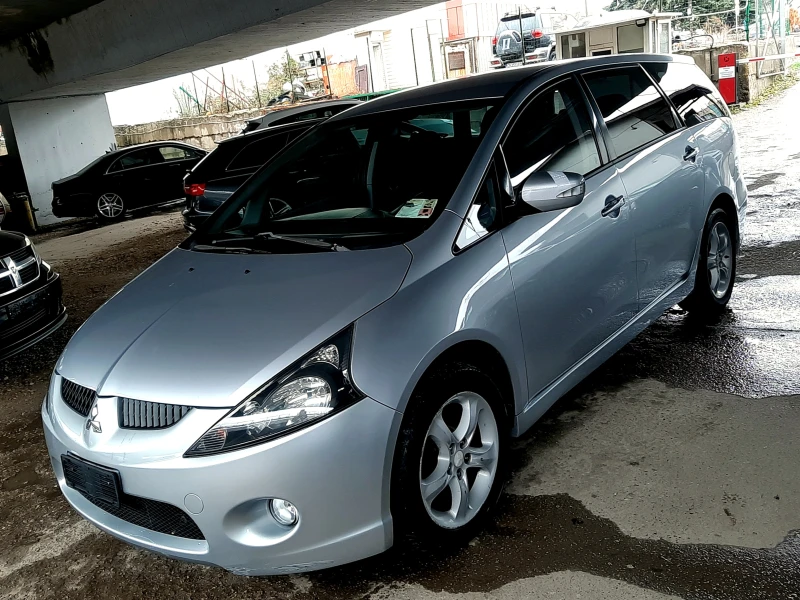 Mitsubishi Grandis 2.0-136-ИТАЛИЯ ! ! ! , снимка 1 - Автомобили и джипове - 48263475