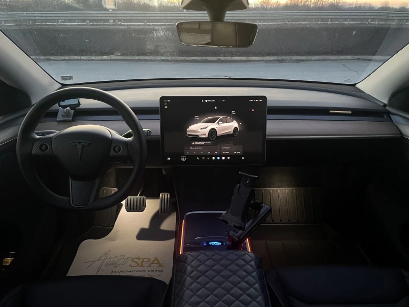 Tesla Model Y Performance\ЛИЗИНГ\4х4\Термопомпа, снимка 10 - Автомобили и джипове - 48898532